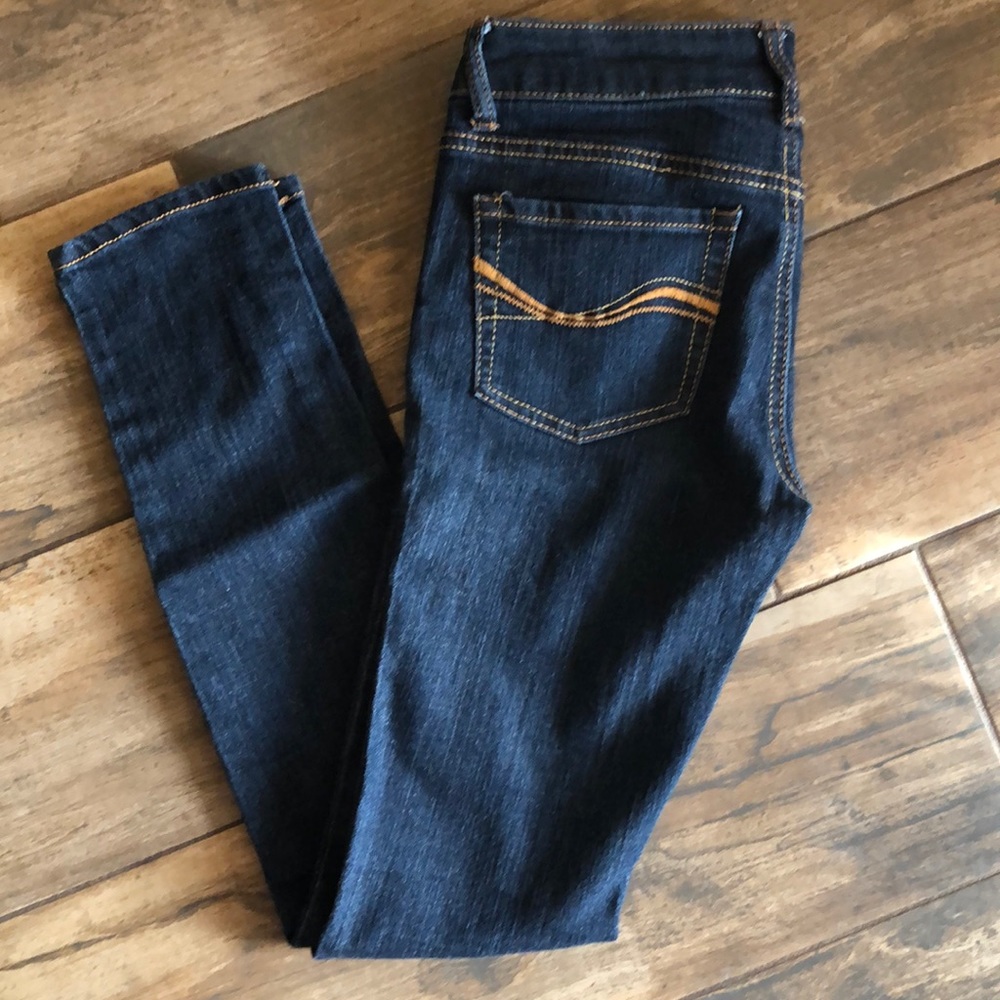 Skinny jeans